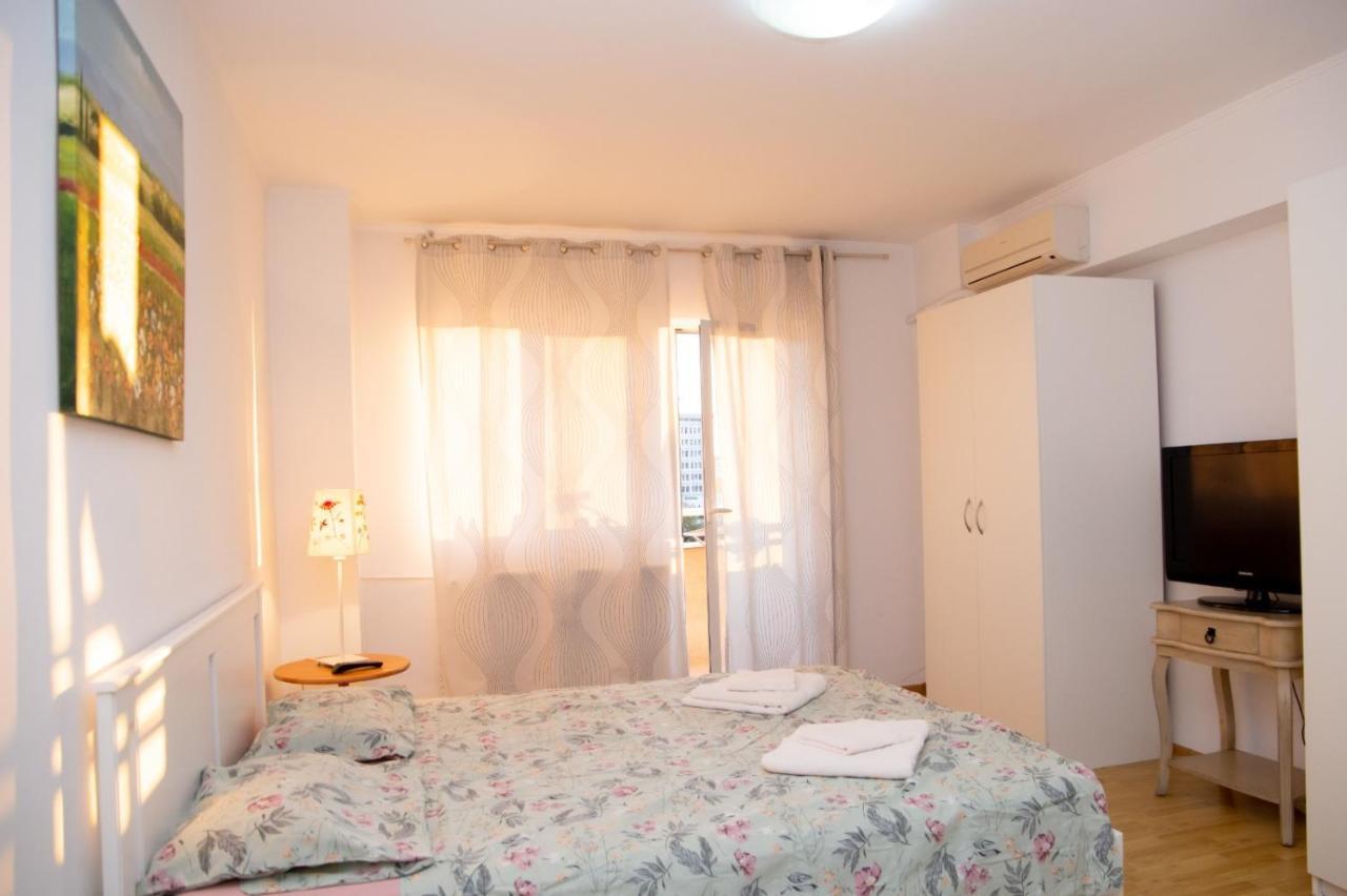 City Central Studio , Плоешти Экстерьер фото