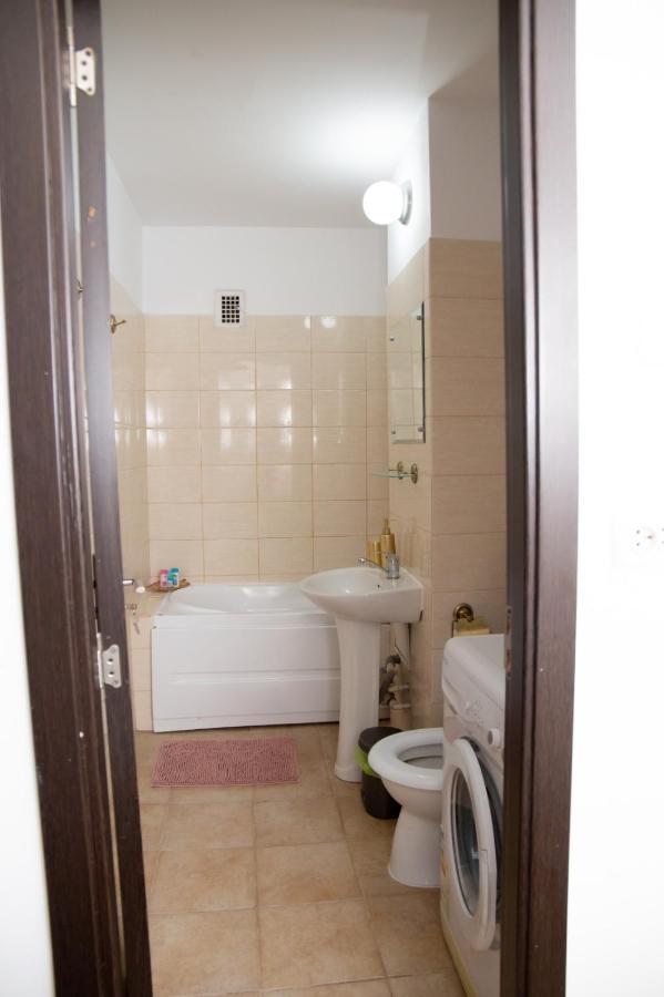 City Central Studio , Плоешти Экстерьер фото